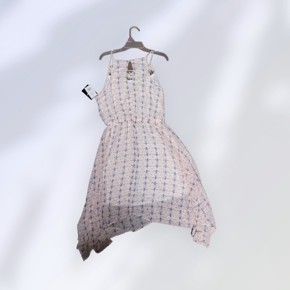 Women's Big Strike USA dress size Medium - Picture 2 of 3